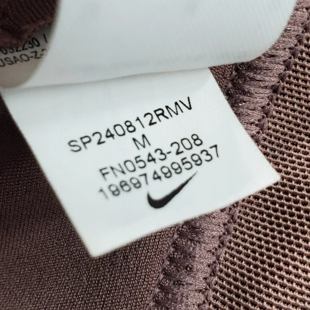 Nike Women Activewear Medium Brown Alate Crop Tank Medium Support Padded READ
